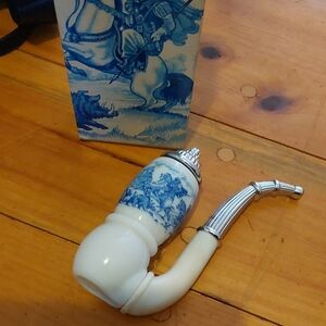 Vintage Avon Dutch Pipe Deep Woods After Shave With Box Full